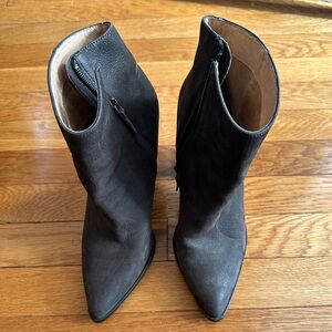 Halogen Dark Green Booties